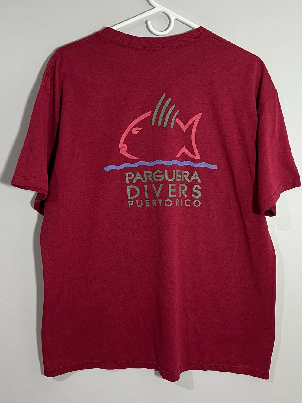 Vintage Parguera Divers Puerto Rico Red Short Sleeve T-Shirt Adult Large